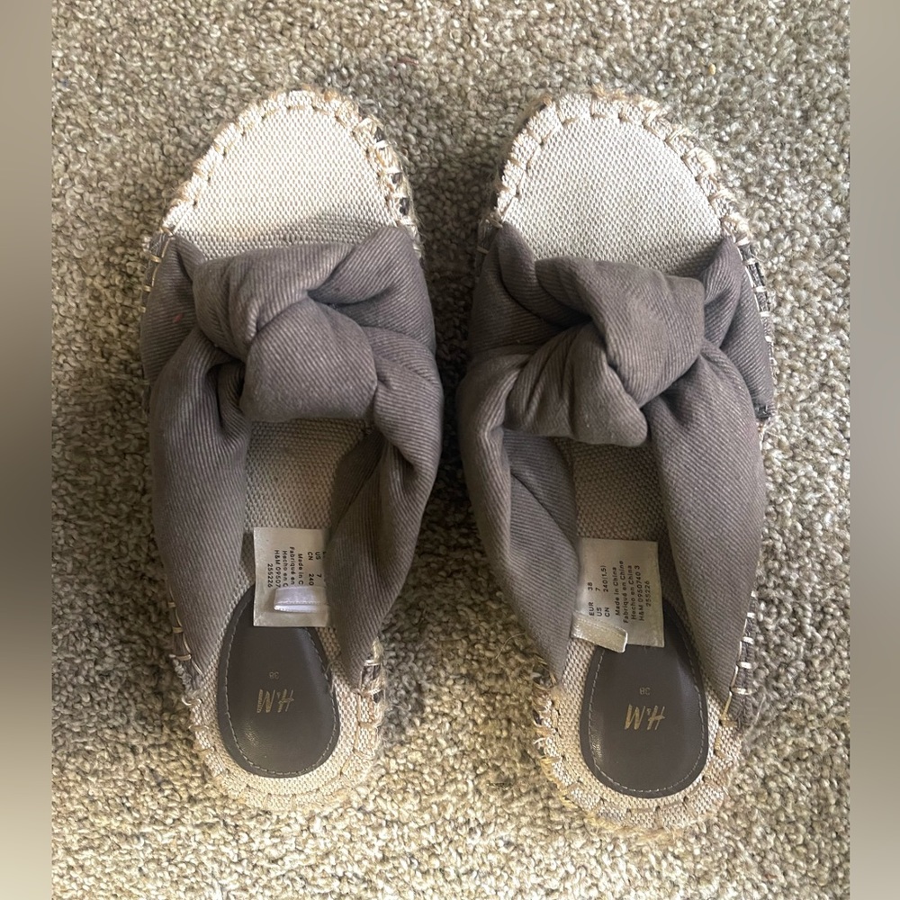 H&M Forest Green Sandals